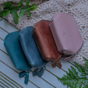 Thread & Maple : Leather Notions Zip